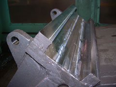 review of crushers: detail of the machining