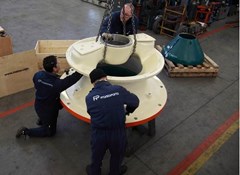 Experts Frantoparts work on a cone crusher 